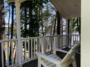 Waterfront studio with Private Porch #13 at Long Cove Resort